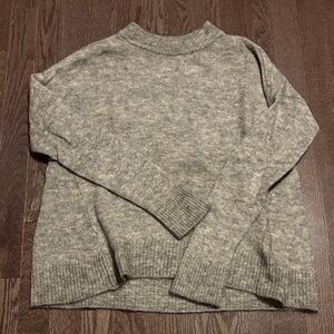 H&M Heathered Gray Women's Sweater